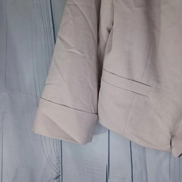 Love 21 open front jacket - Picture 5 of 9